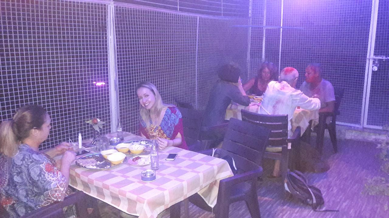 Buddha Guest House Waranasi Zewnętrze zdjęcie