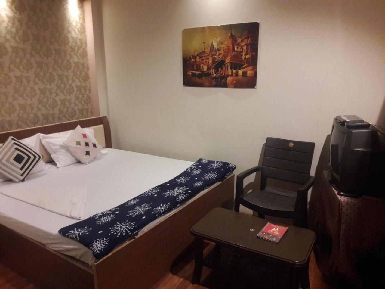 Buddha Guest House Waranasi Zewnętrze zdjęcie