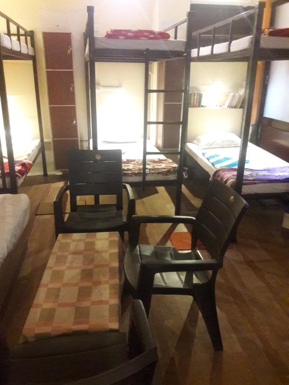 Buddha Guest House Waranasi Zewnętrze zdjęcie